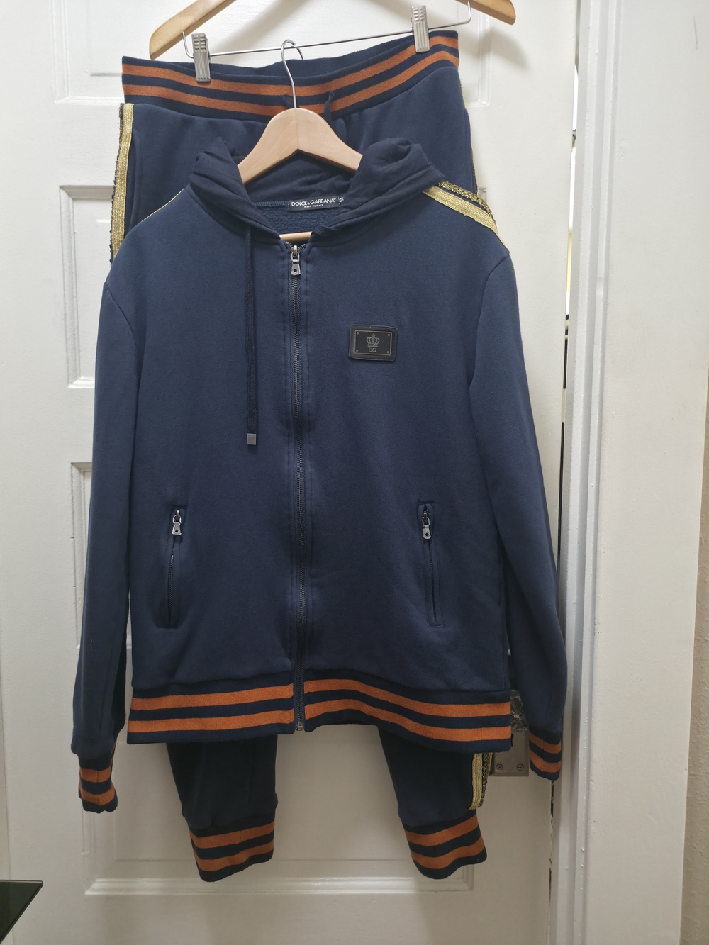 Dolce & Gabbana Joggers Set/ Track Suit. - Picture 2 of 14
